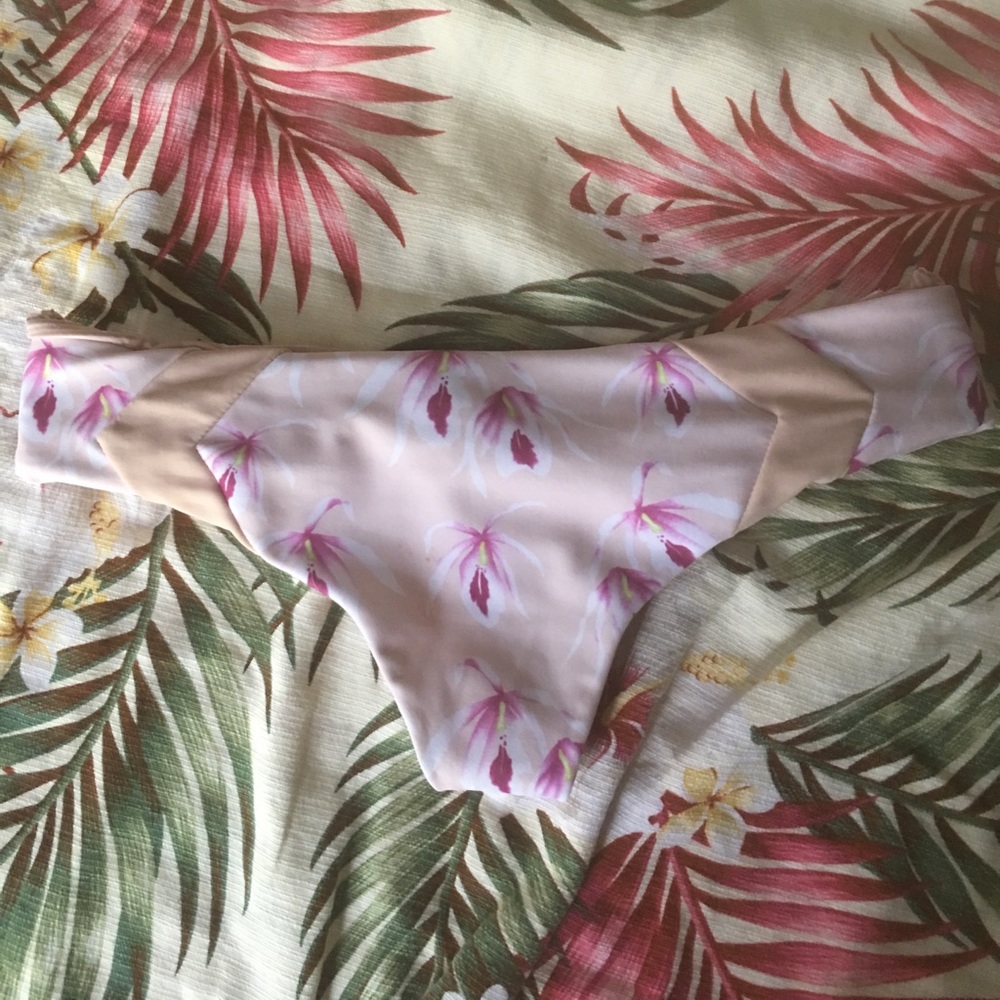 Well worn acacia